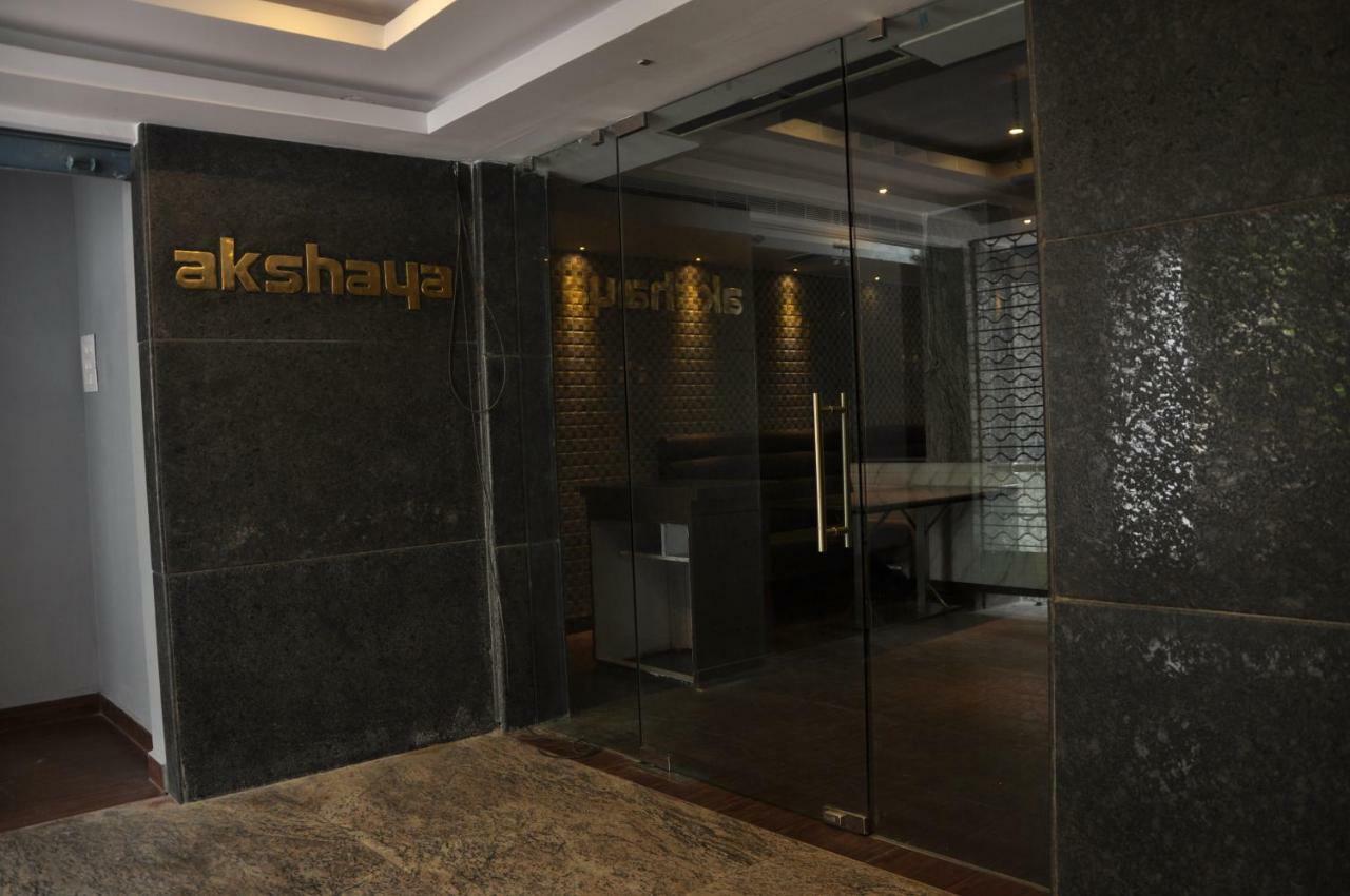 Krishna Residency Hotel Vijayawāda Exterior foto